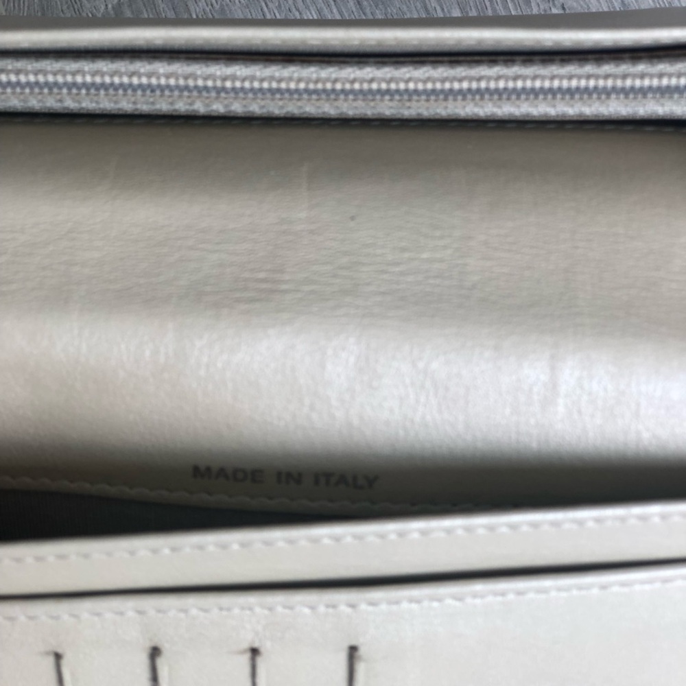 Authentic Chanel Wallet - Picture 11 of 16
